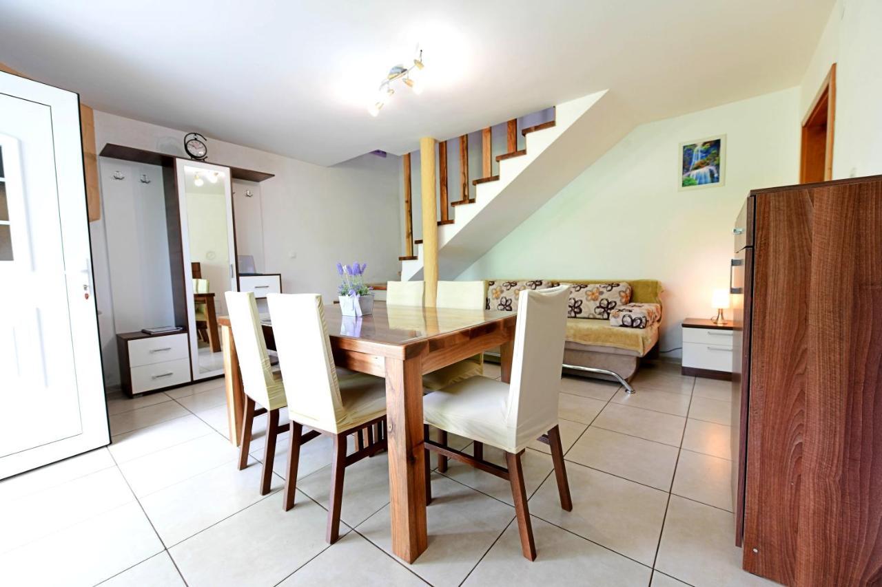 Apartman Leona Раковица Екстериор снимка