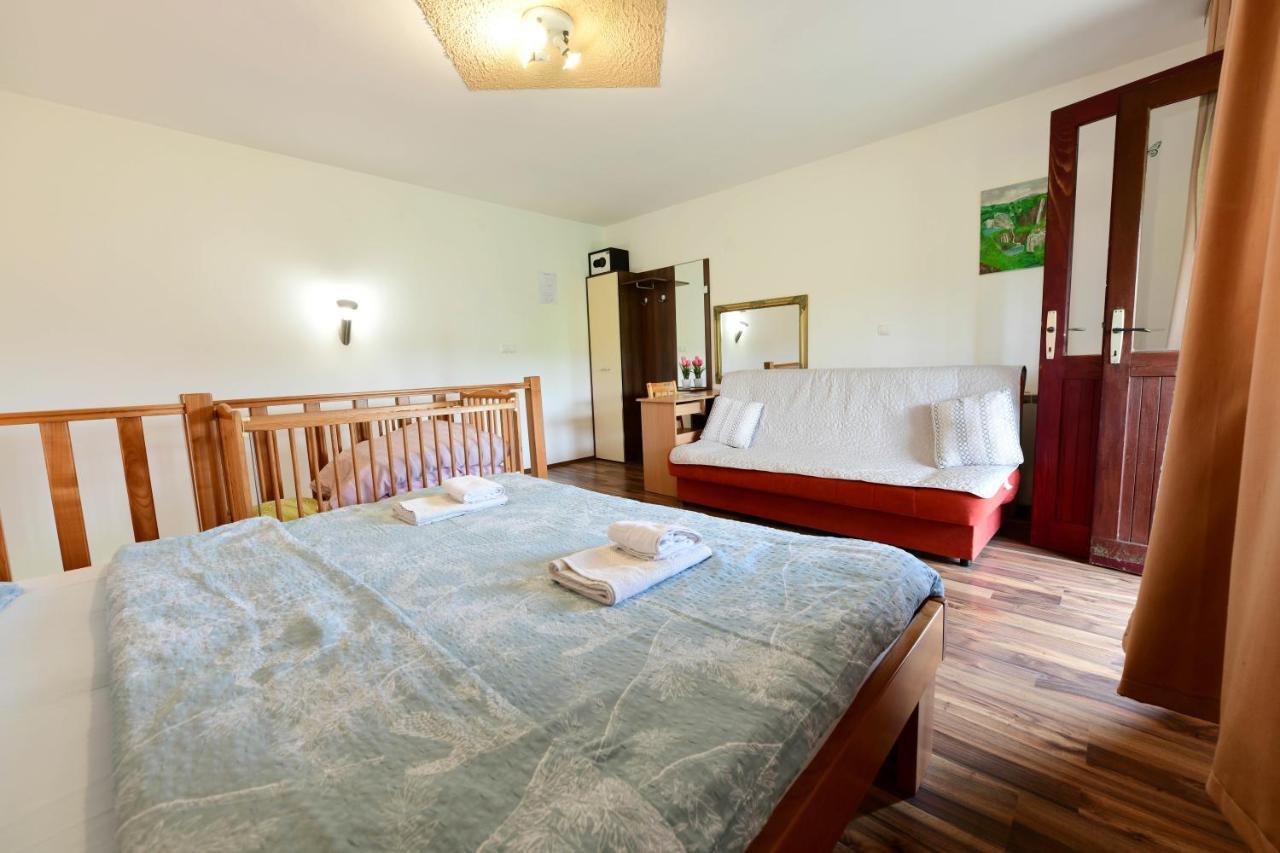 Apartman Leona Раковица Екстериор снимка