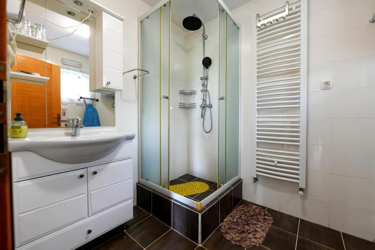 Apartman Leona Раковица Екстериор снимка